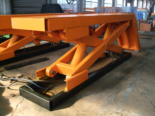 固定剪叉式升降平臺(tái)(點(diǎn)擊查看)